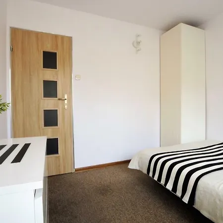 Apartament 3 Pokojowy Przy Plazy Διαμέρισμα *