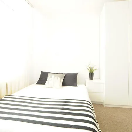 Apartament 3 Pokojowy Przy Plazy Διαμέρισμα *